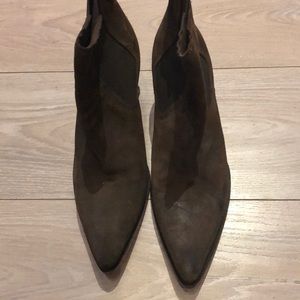 Verio Cuoio Ankle Boots